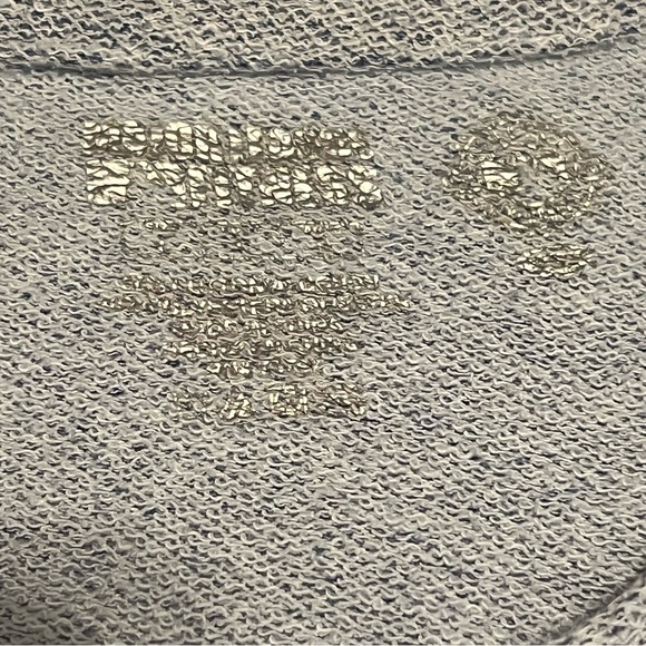 Women’s Major League Baseball Fitness Chicago Cubs Baseball Sweatshirt, Medium - Picture 11 of 13